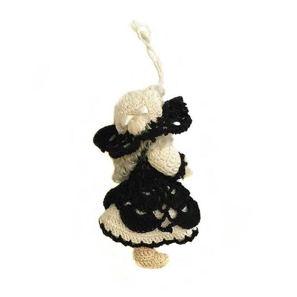 Doll Without Face Black & White Amigurumi - kreassions.com