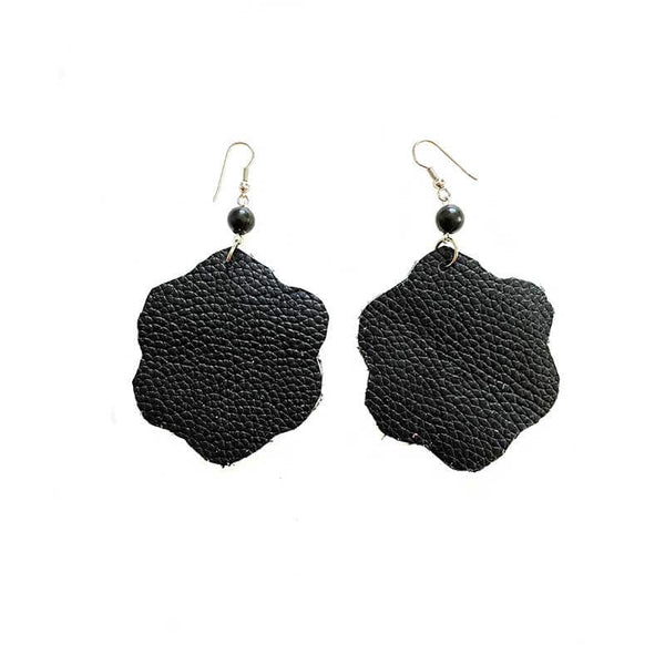  Leather-earring-black-flower-2-kreassions.com