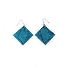 Load image into Gallery viewer, kreassions.com Leather-earring-blue-square
