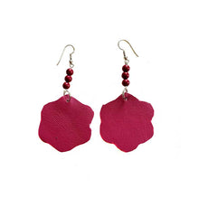 Load image into Gallery viewer, kreassions.com Leather-earring-pink-flower
