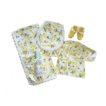 Baby Blanket Stork Girl Gift Set - newborn baby gifts - kreassions.com