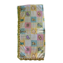 Baby blanket in flannel with crocheted edge with cartoon characters - kreassions.com