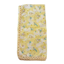 Yellow baby blanket flannel fabric with stork pattern and crocheted edges - kreassions.com