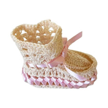 crochet baby booties side with pink ribbons - kreassions.com
