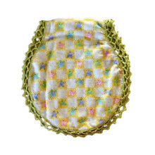 baby gases burp cloth with stars pattern and green crochet edge - kreassions.com
