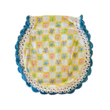 baby bib in flannel with colorful stars pattern with crocheted edges - kreassions.com