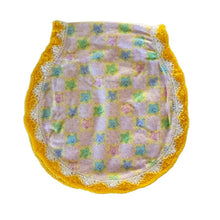 Baby bib in flannel with star pattern and yellow and white crocheted edge - kreassions.com