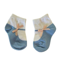 Pair of baby socks with bows - kreassions.com
