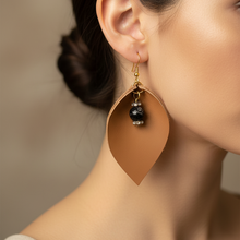 Leather-earring-brown-drop-leather goods-kreassions.com