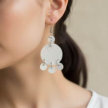 Leather-earring-white-round-leather goods-kreassions.com