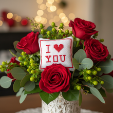 Cross Stitch I Love You Te Amo Pillows - kreassions.com